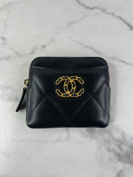 CHANEL Black Lambskin Quilted 19 Zip Card Holder Wallet