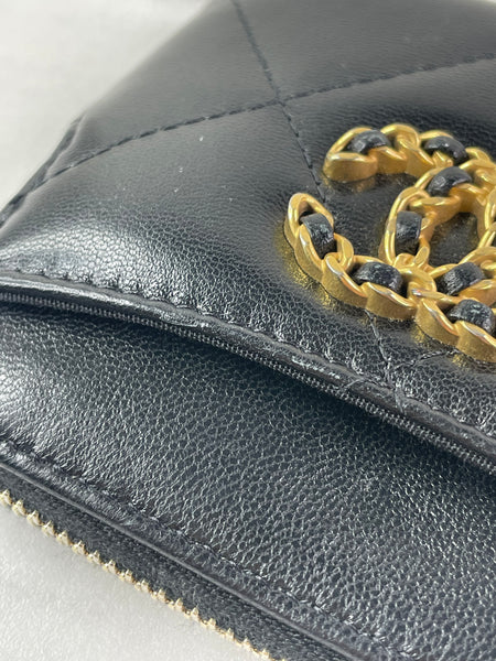 CHANEL Black Lambskin Quilted 19 Zip Card Holder Wallet