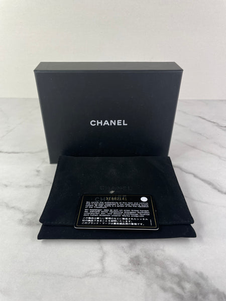 CHANEL Black Lambskin Quilted 19 Zip Card Holder Wallet
