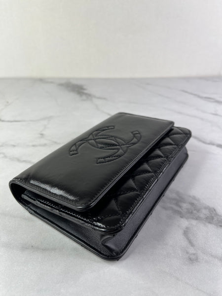 CHANEL Black CC Quilted Shiny Aged Calfskin Wallet On Chain crossbody/shoulder bag