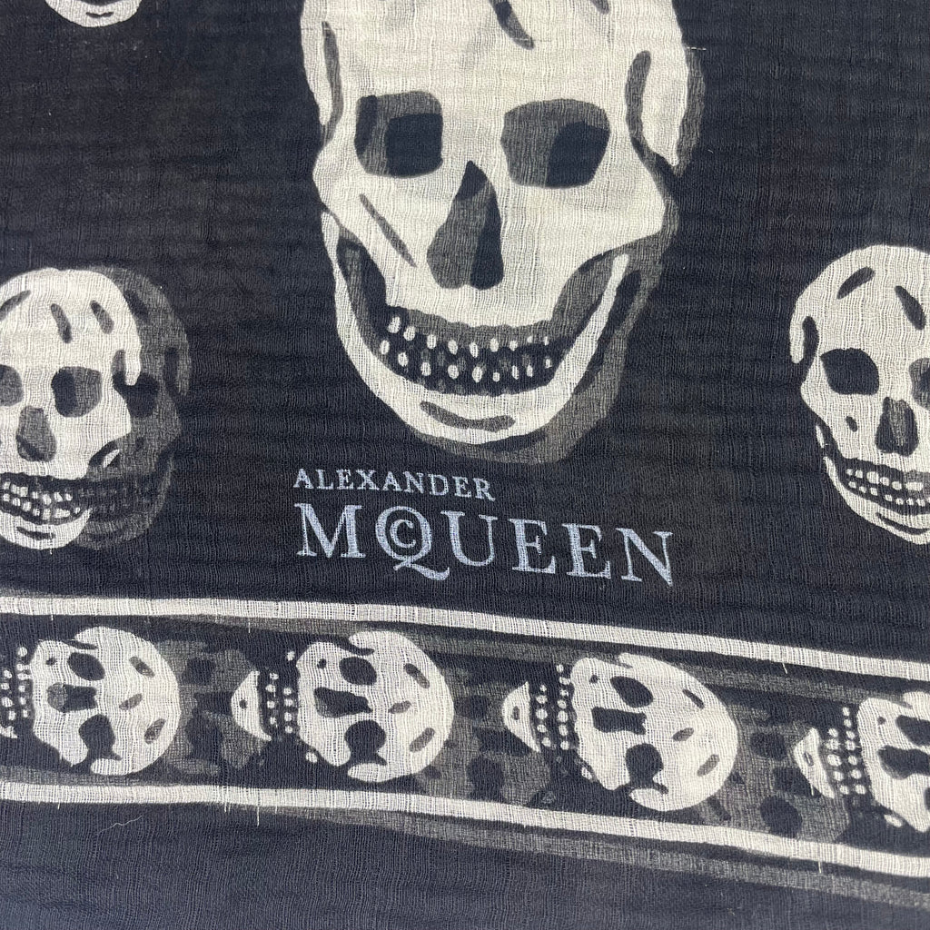 ALEXANDER MCQUEEN Classic Silk Chiffon Red & Cream Skull Print Scarf 48  NWOT