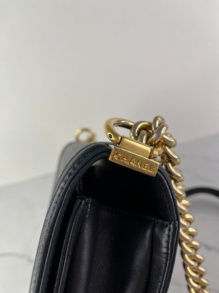 CHANEL Black Quilted Large Boy Crossbody/Shoulder Bag