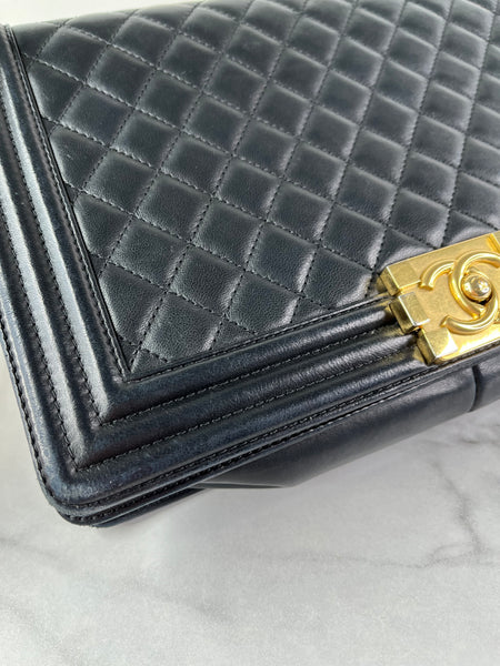 CHANEL Black Quilted Large Boy Crossbody/Shoulder Bag
