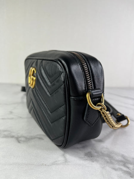 GUCCI Black Calfskin Matelasse Mini GG Marmont Chain Shoulder/Crossbody Bag