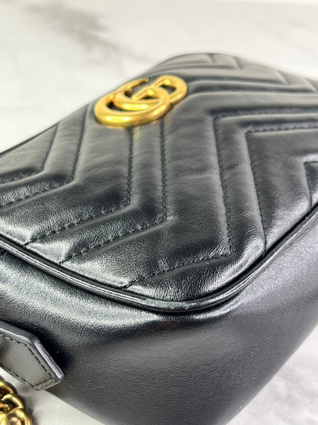 GUCCI Black Calfskin Matelasse Mini GG Marmont Chain Shoulder/Crossbody Bag