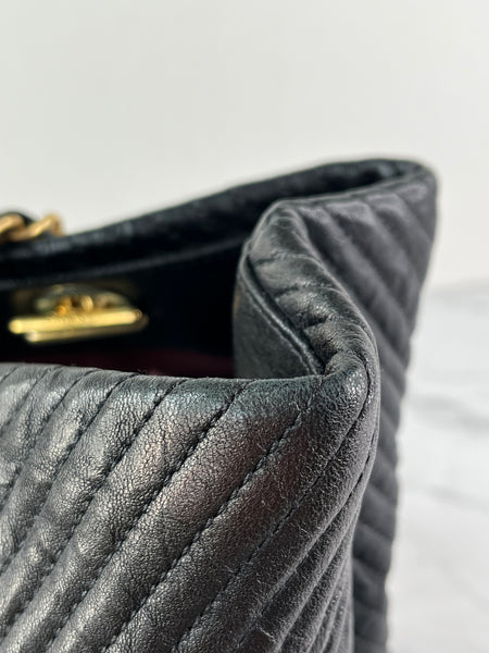 CHANEL Black Wrinkled Lambskin Chevron Quilted Surpique Tote Shoulder Bag