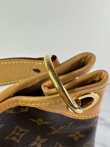LOUIS VUITTON Monogram Galliera PM Shoulder Bag