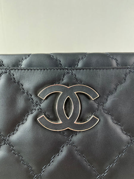 CHANEL Black Quilted Hampton Shopping Tote Shoulder Bag