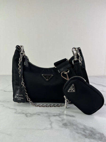 PRADA Black Re-Edition 2005 Nylon crossbody/shoulder bag