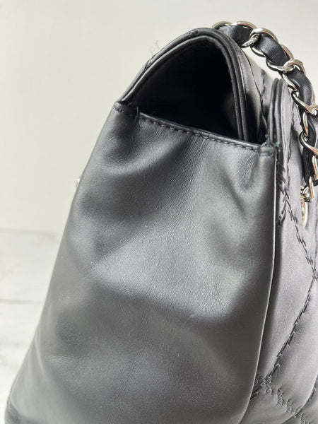 CHANEL Black Quilted Hampton Shopping Tote Shoulder Bag