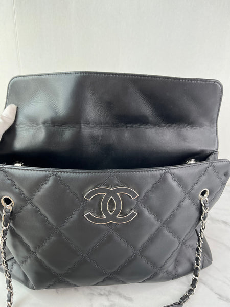 CHANEL Black Quilted Hampton Shopping Tote Shoulder Bag