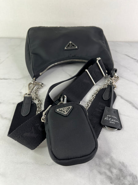 PRADA Black Re-Edition 2005 Nylon crossbody/shoulder bag