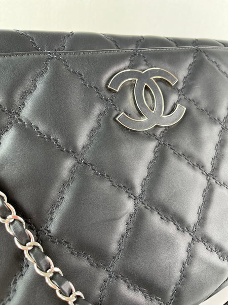CHANEL Black Quilted Hampton Shopping Tote Shoulder Bag