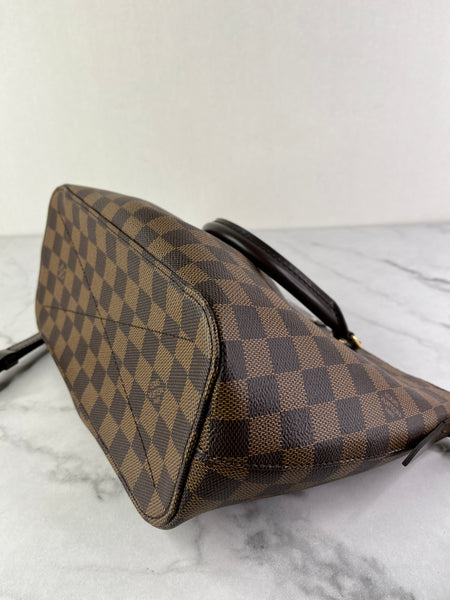 LOUIS VUITTON Damier Ebene Siena PM Crossbody/Shoulder Bag