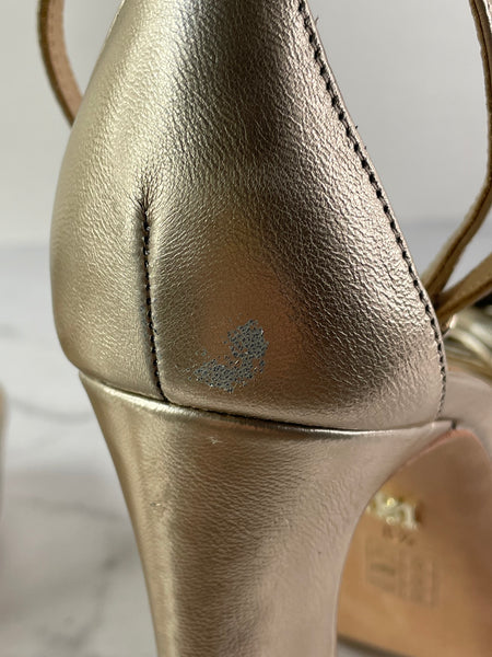 Badgley Mischka Alora Champagne Platform Sandals Size 8.5