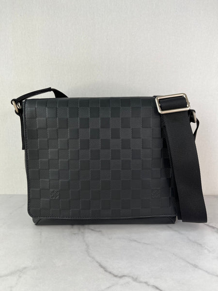 LOUIS VUITTON Unisex Black Damier Infini Leather District PM Messenger Crossbody/Shoulder Bag