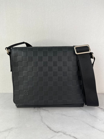 LOUIS VUITTON Unisex Black Damier Infini Leather District PM Messenger Crossbody/Shoulder Bag