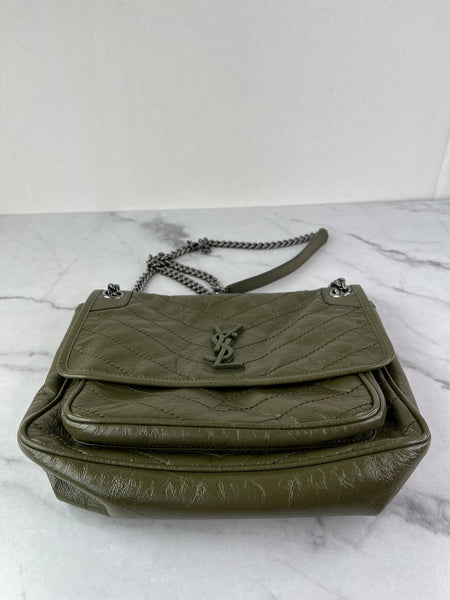 SAINT LAURENT Military Olive Crinkled Lambskin Matelasse Monogram Medium Niki Chain Shoulder/Crossbody Bag