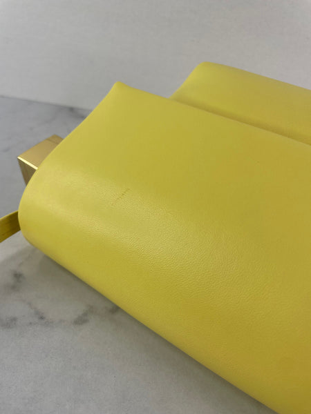 JACQUEMUS Light Yellow Le Rond Carré leather shoulder bag