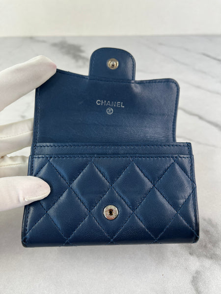 CHANEL Blue Quilted Flap Card Holder Wallet