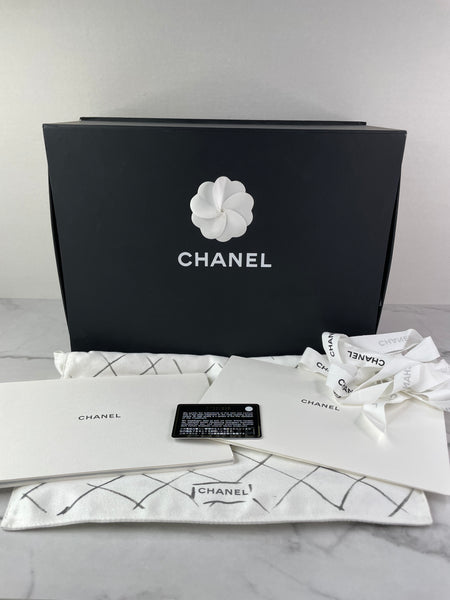 CHANEL Black Caviar Classic Jumbo Double Flap Bag