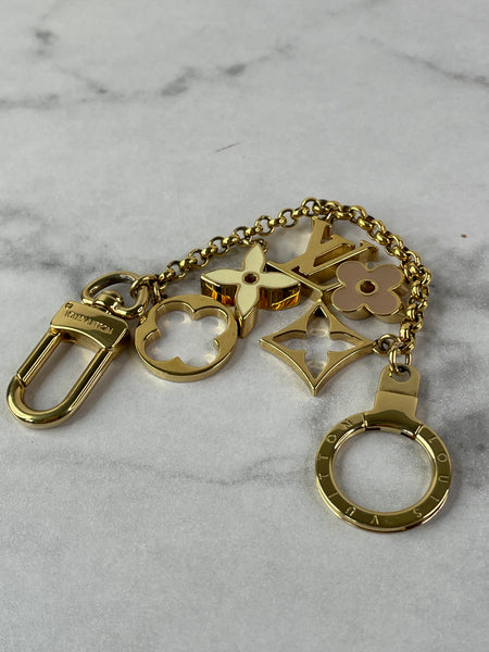 LOUIS VUITTON Fleur de Monogram Bag Charm Chain