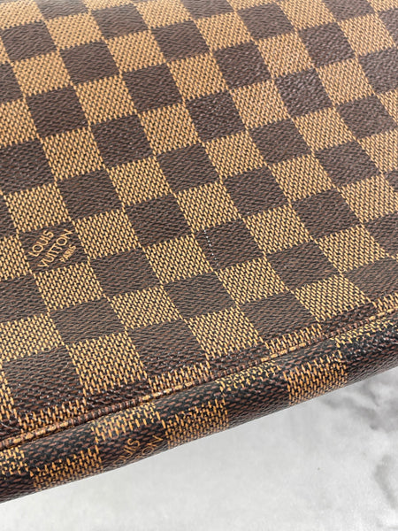 Louis Vuitton Neverfull GM Damier Ebene Shoulder Bag