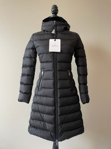 Moncler Women’s Black TALEV Giubbotto Long Hooded Down Coat Size 00 (US XXS)