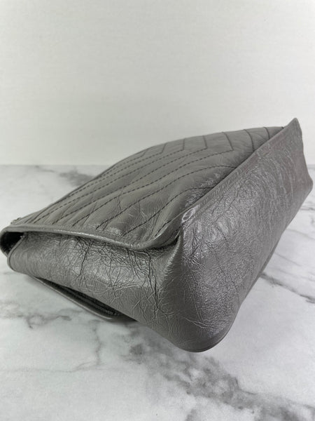 Saint Laurent Grey Large NIKI CHAIN BAG IN CRINKLED VINTAGE LEATHER Shoulder/Crossbody Bag