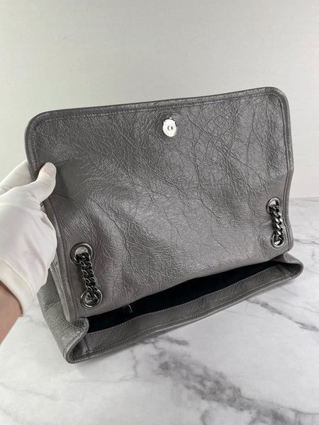 Saint Laurent Grey Large NIKI CHAIN BAG IN CRINKLED VINTAGE LEATHER Shoulder/Crossbody Bag