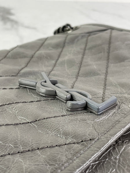 Saint Laurent Grey Large NIKI CHAIN BAG IN CRINKLED VINTAGE LEATHER Shoulder/Crossbody Bag