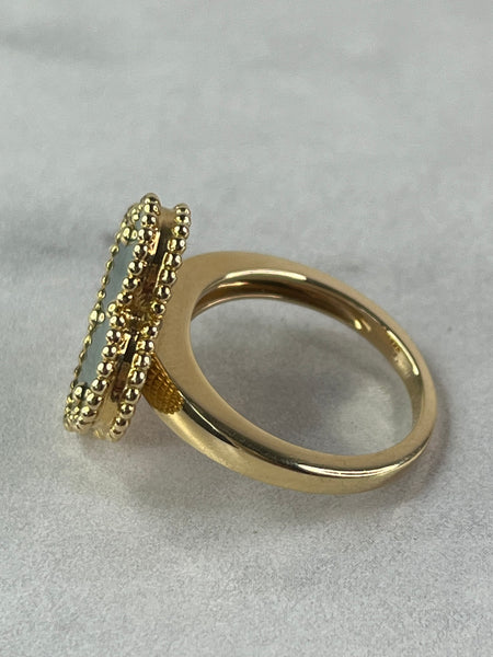 VAN CLEEF & ARPELS 18K Yellow Gold Malachite Magic Alhambra Ring Size 55