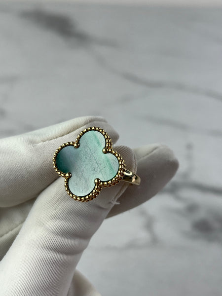 VAN CLEEF & ARPELS 18K Yellow Gold Malachite Magic Alhambra Ring Size 55