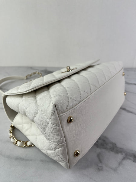 CHANEL White Caviar Quilted Medium Coco Handle Shoulder Flap Bag