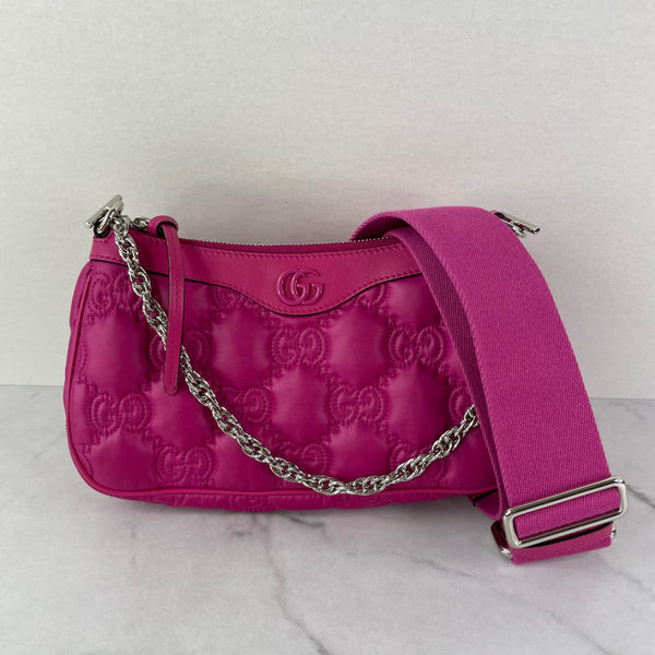 GUCCI Lovely Pink Nylon Calfskin Enamel GG Matelasse Chain Crossbody Shoulder Bag