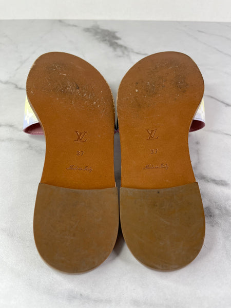 LOUIS VUITTON Escale Pastel Lock It Monogram Flat Mules Size 37