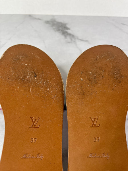 LOUIS VUITTON Escale Pastel Lock It Monogram Flat Mules Size 37