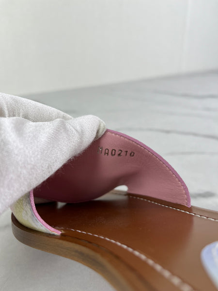 LOUIS VUITTON Escale Pastel Lock It Monogram Flat Mules Size 37