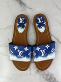 LOUIS VUITTON Escale Blue Lock It Monogram Flat Mules Size 37