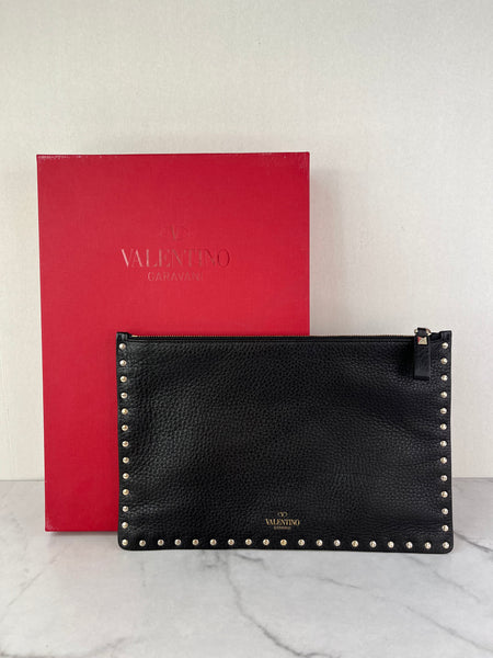 VALENTINO Black Leather Rockstud Clutch