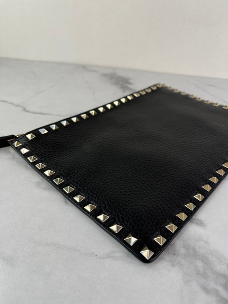 VALENTINO Black Leather Rockstud Clutch