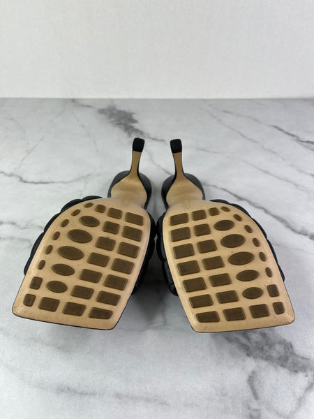 BOTTEGA VENETA Black Nappa Matelasse Padded Mule Sandals Size 37