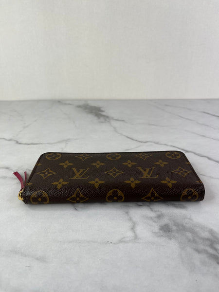 LOUIS VUITTON Monogram Fuchsia Clemence Wallet