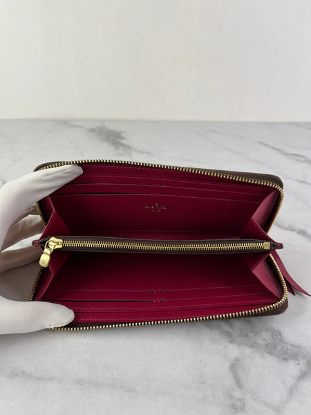 LOUIS VUITTON Monogram Fuchsia Clemence Wallet