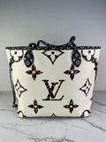 LOUIS VUITTON Monogram Giant Jungle Neverfull MM Tote Shoulder Bag