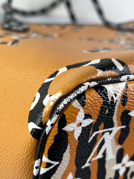 LOUIS VUITTON Monogram Giant Jungle Neverfull MM Tote Shoulder Bag