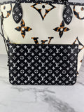 LOUIS VUITTON Monogram Giant Jungle Neverfull MM Tote Shoulder Bag