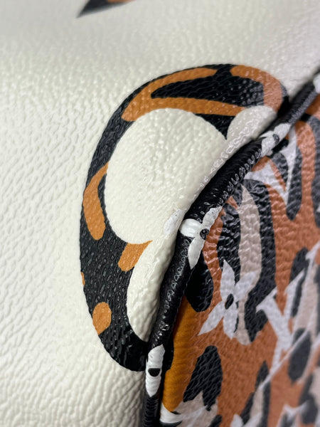 LOUIS VUITTON Monogram Giant Jungle Neverfull MM Tote Shoulder Bag