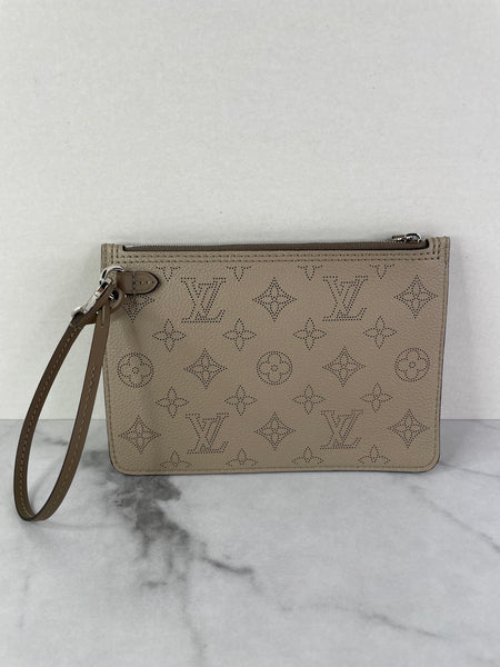 LOUIS VUITTON Mahina Galet (Grey/Beige) Pochette/Wristlet