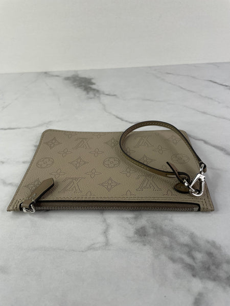 LOUIS VUITTON Mahina Galet (Grey/Beige) Pochette/Wristlet